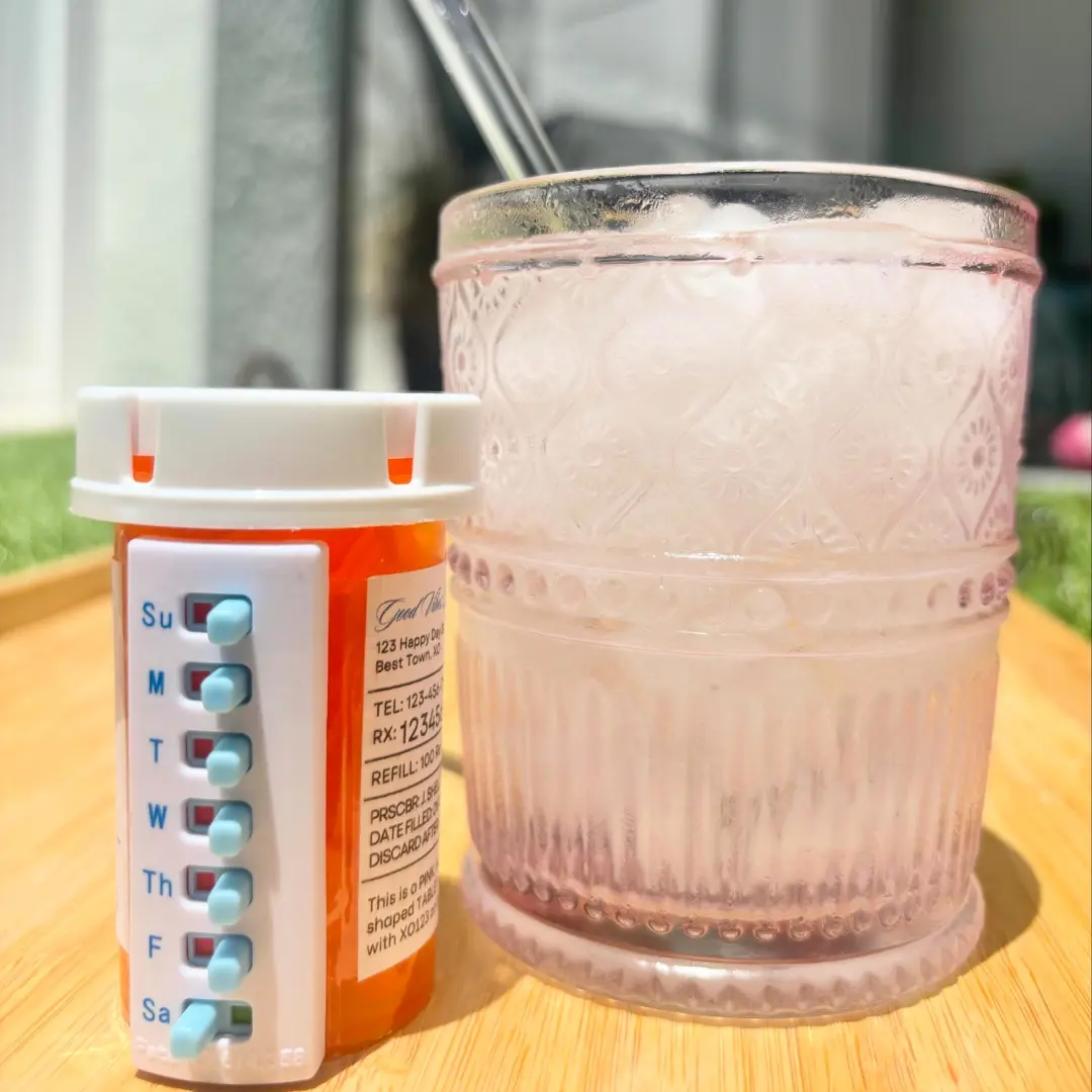 Take‑n‑Slide Reusable Pill Tracker and Reminder 2‑Pack White/Blue